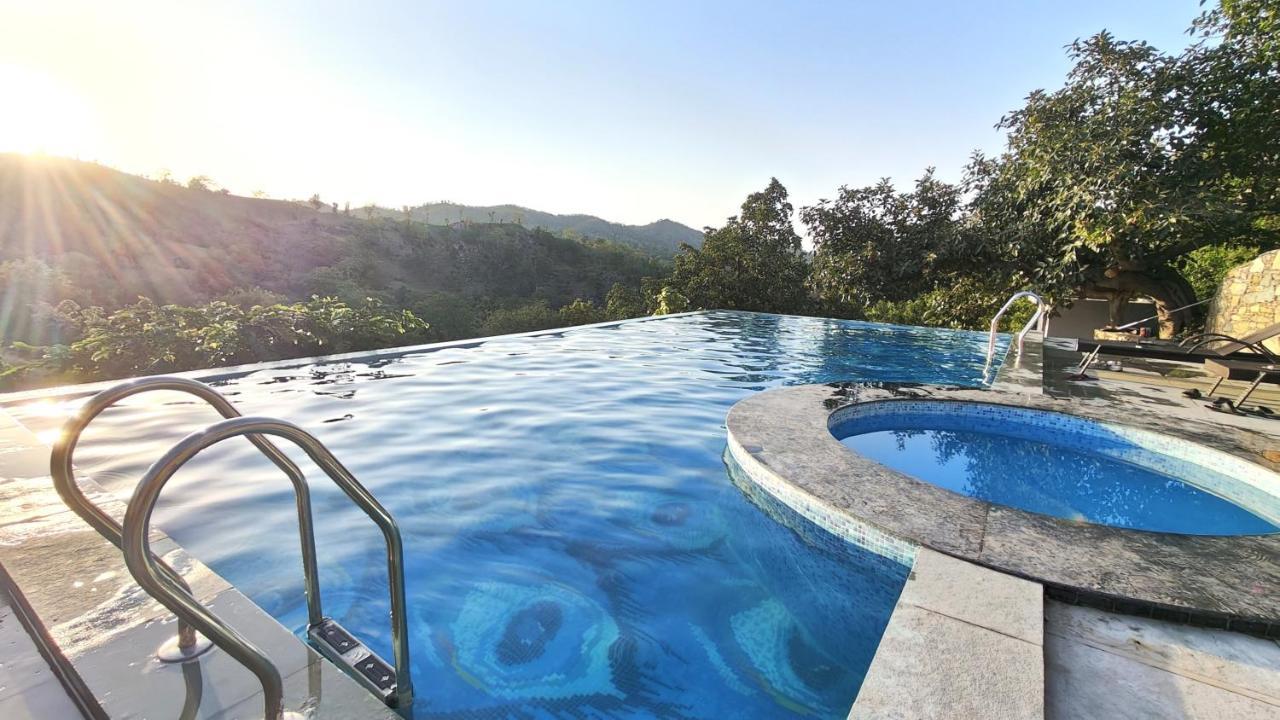 The Sky Imperial Pavoreal Jungle Resort Kumbhalgarh Zewnętrze zdjęcie